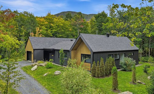Casa a Eastman, Québec, Canada 1