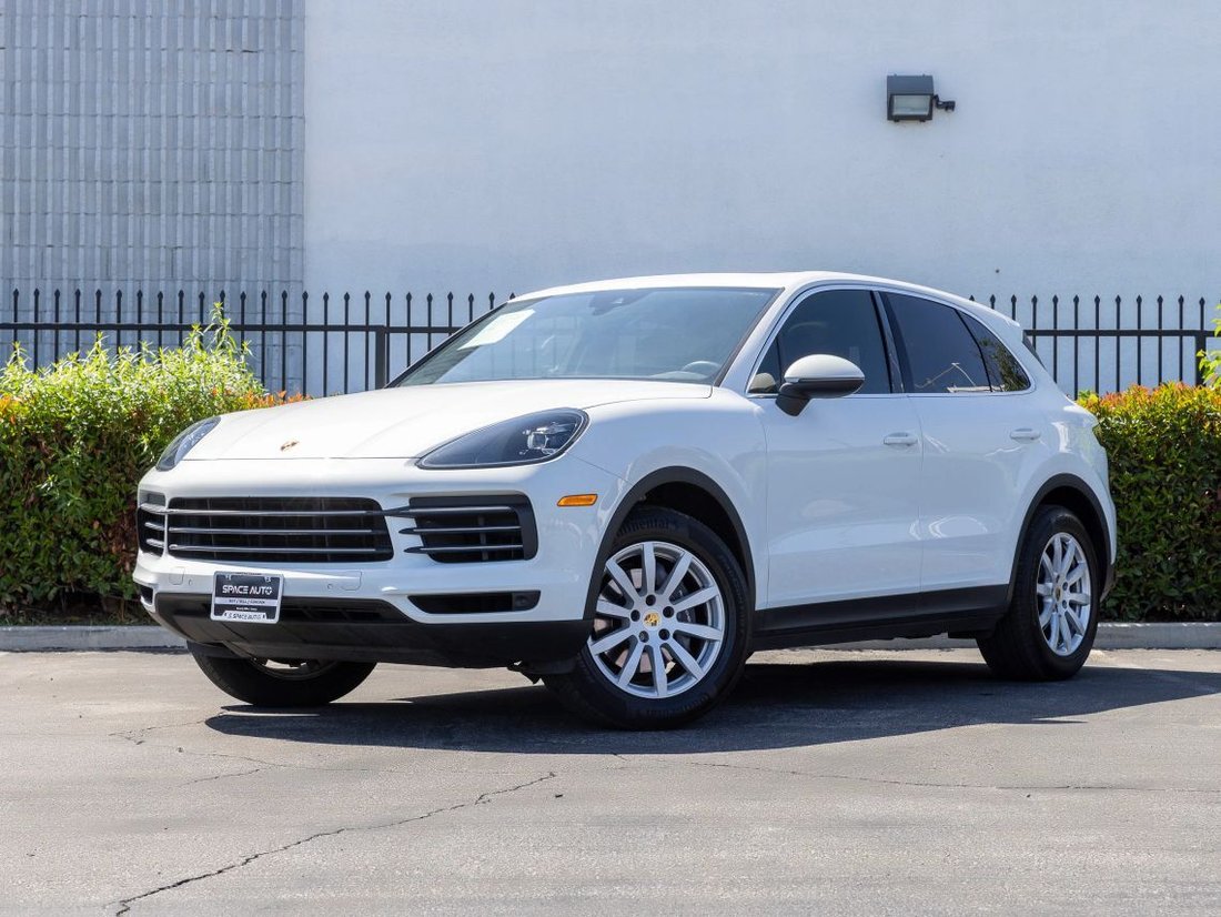 Suv in Azusa, CA, United States 3 - 18853621