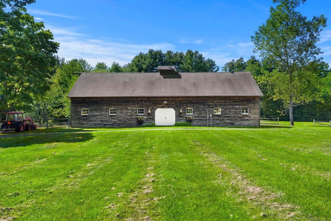 House in Hollis, New Hampshire, United States 3 - 18919051