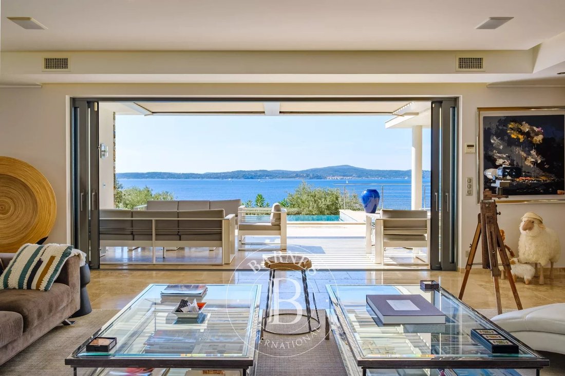 Villa in Nartelle-Noyer-Bellevue-bd des Sardinaux, Sainte-Maxime, France 4 - 18920136