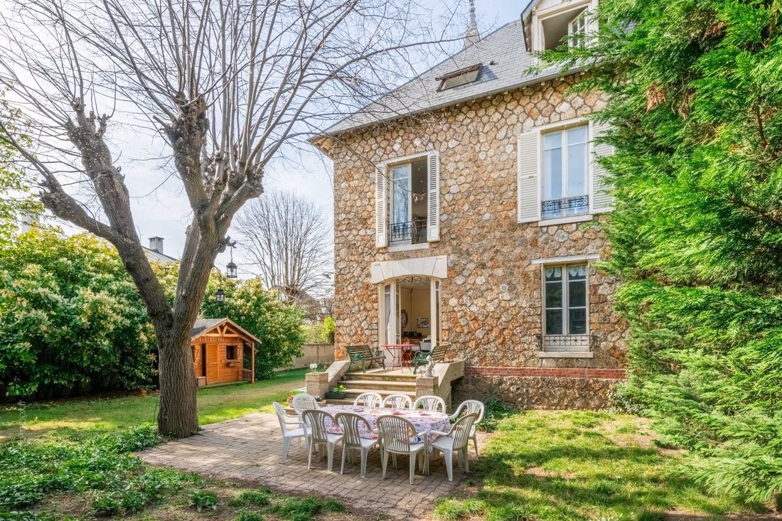 House in Centre Ville, Rueil-Malmaison, France 2 - 18919112