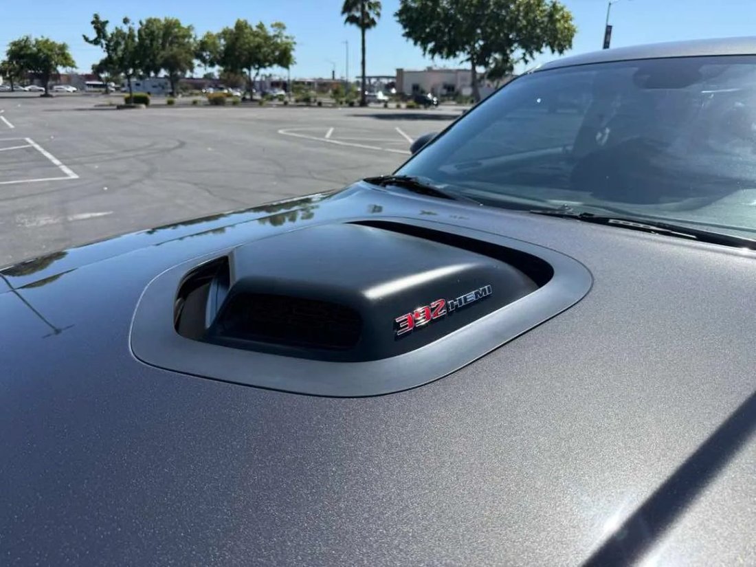 Coupe in Sacramento, CA, United States 4 - 18911947