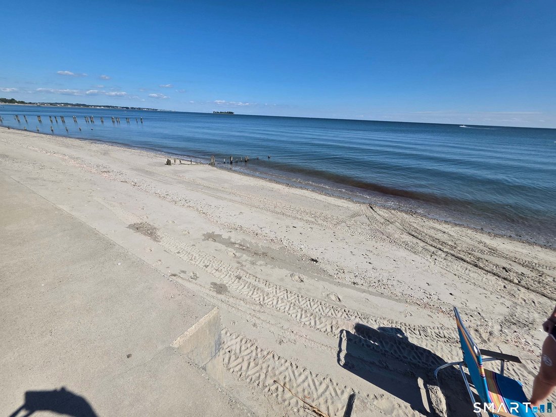 House in Milford, Connecticut, United States 1 - 18909027