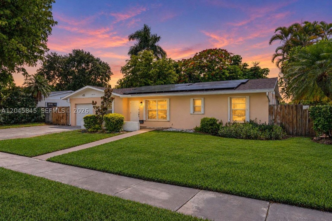 Maison à Cutler Bay, Floride, États-Unis 4 - 18335044