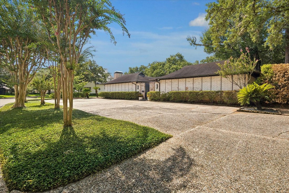 House in Houston, Texas, United States 2 - 18910479