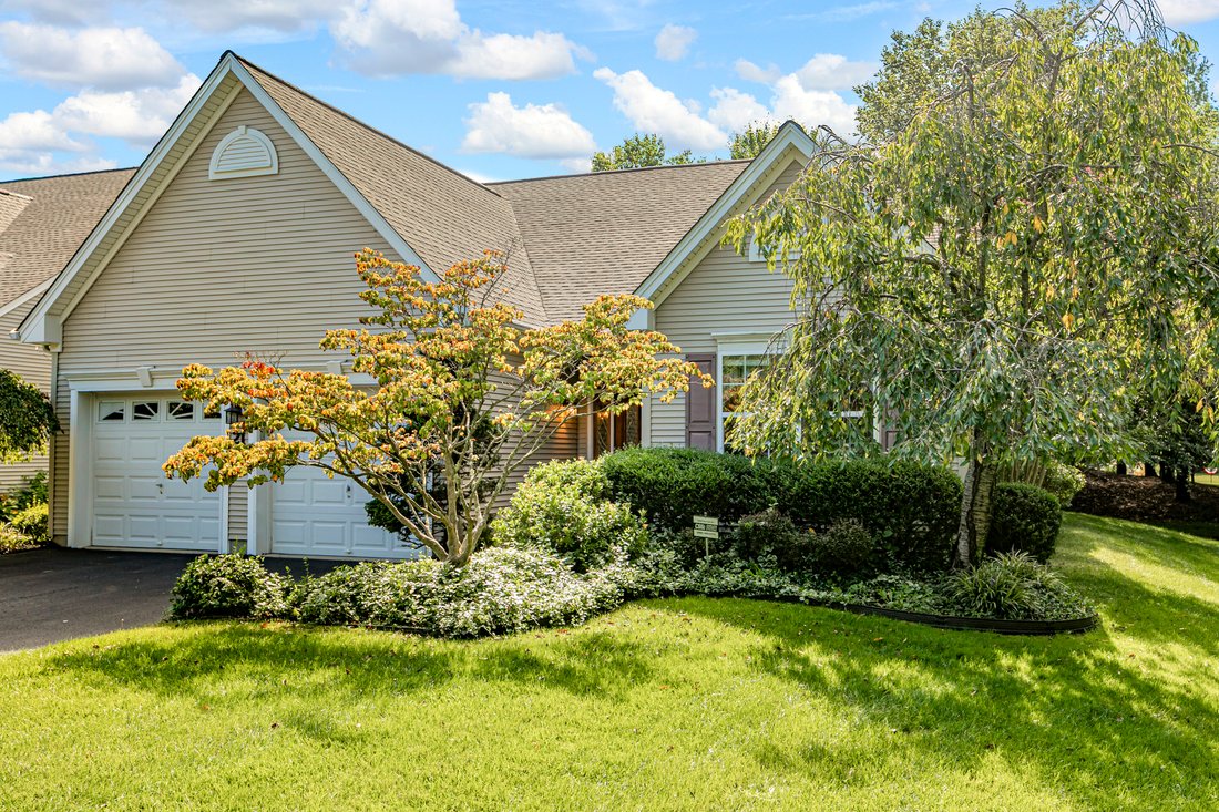 House in Robbinsville Township, New Jersey, United States 2 - 18916619