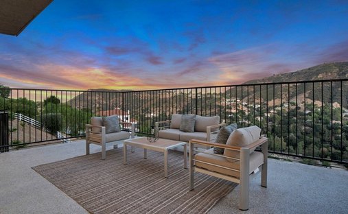 House in Bell Canyon, California, United States 1