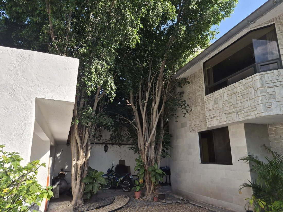 House in Santiago de Querétaro, Querétaro, Mexico 4 - 18905383