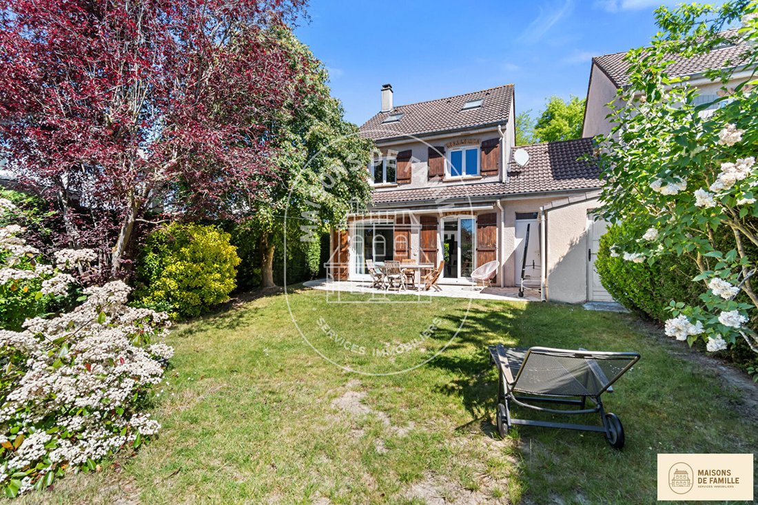 Villa à Le Parc et la Tuilerie, Noisy-le-Roi, France 1 - 18914754