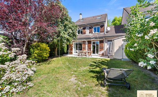 Villa a Le Parc et la Tuilerie, Noisy-le-Roi, Francia 1