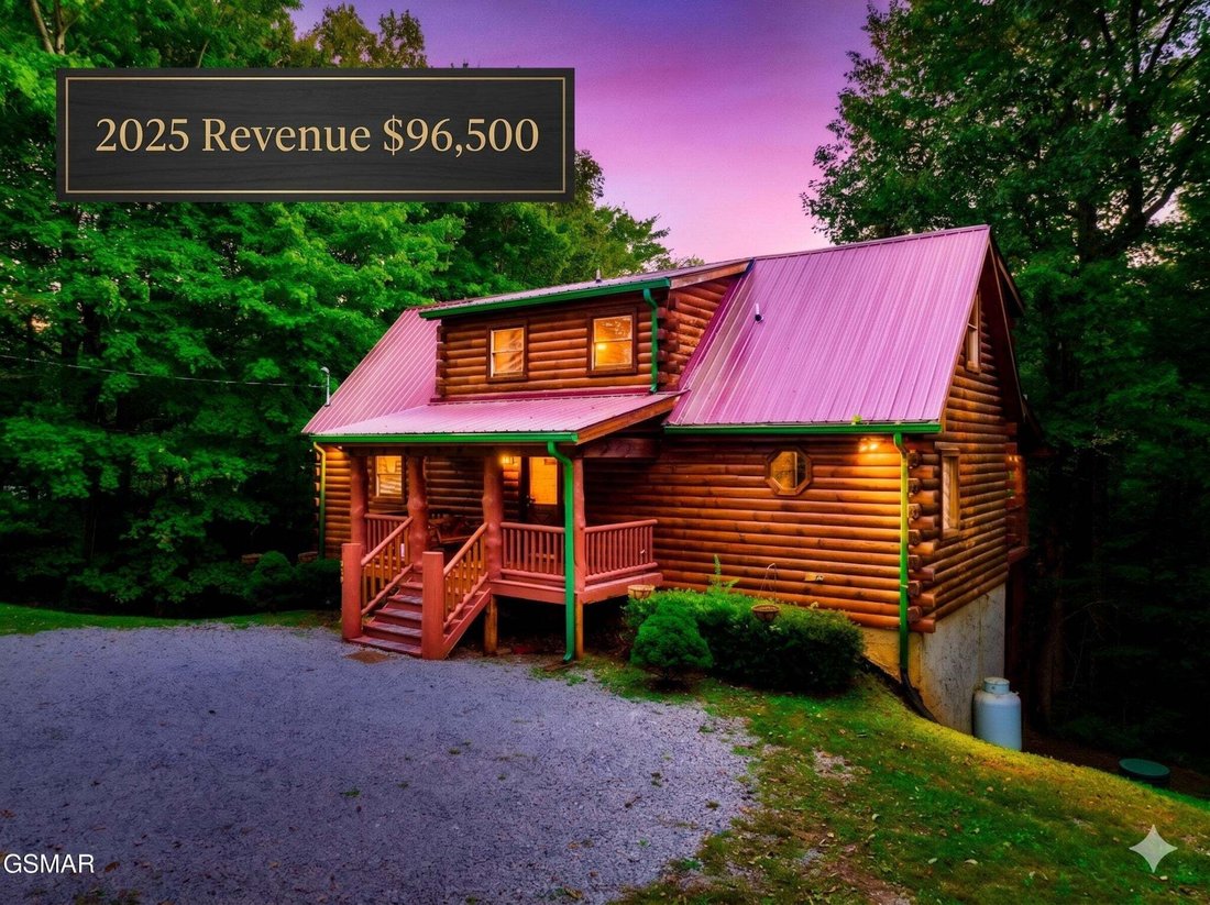 House in Sevierville, Tennessee, United States 1 - 18909358