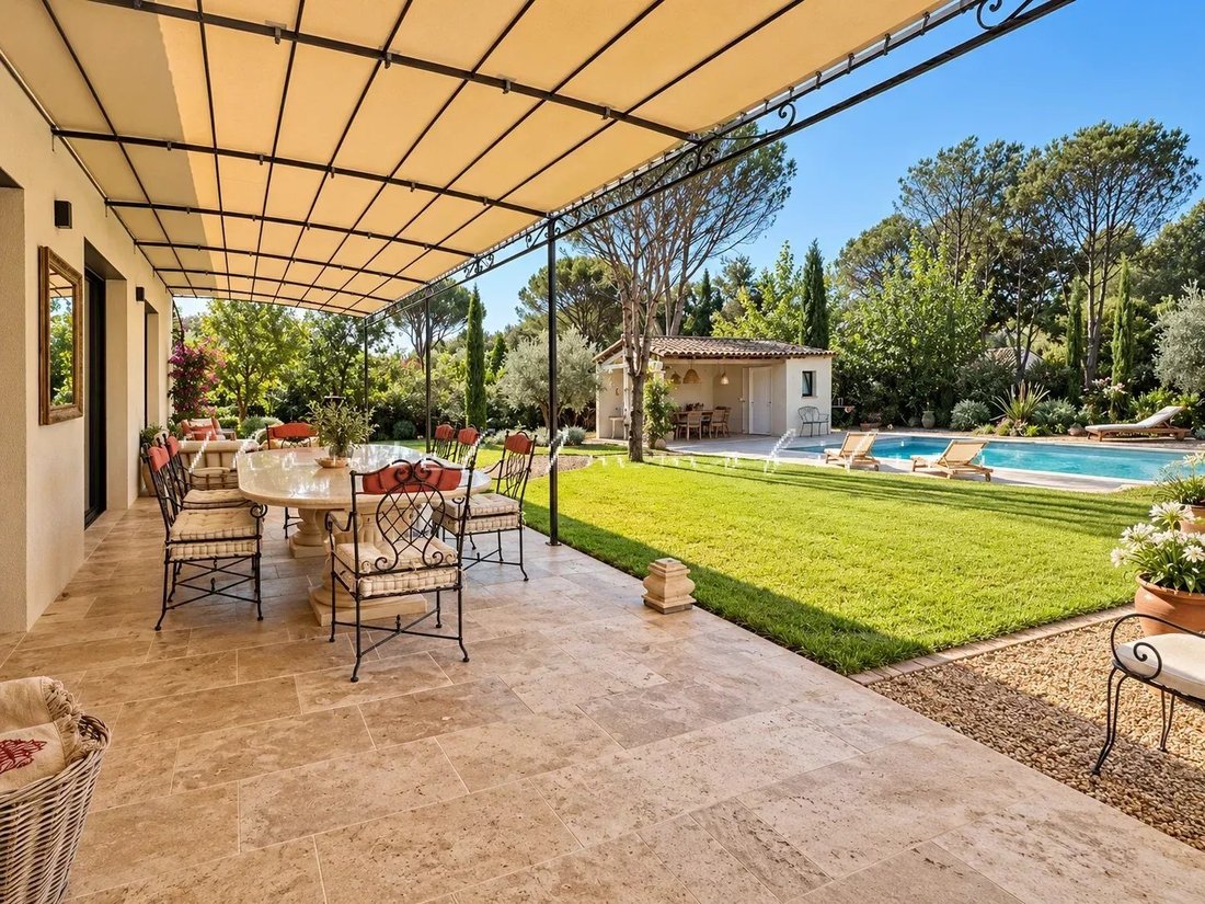 Casa en Grimaud, Provenza-Alpes-Costa Azul, Francia 2 - 18911154