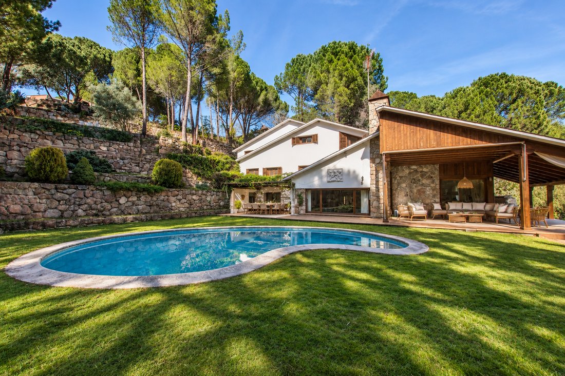 Finca in El Tiemblo, Castile and Leon, Spain 1 - 18329428