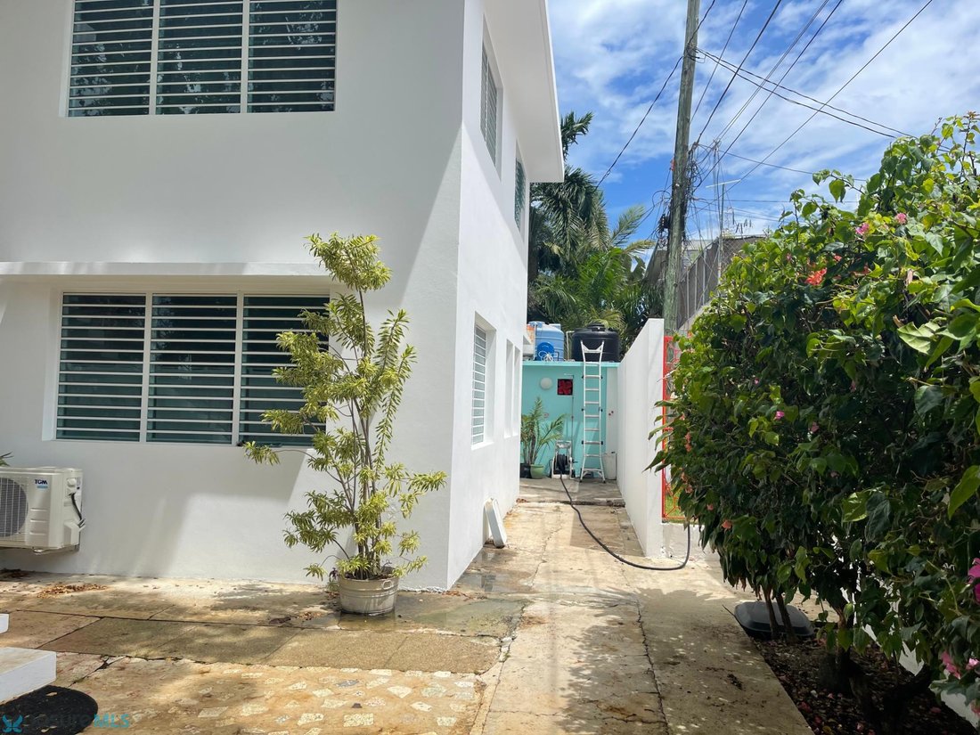 House in San Juan, San Juan, Puerto Rico 2 - 18906826
