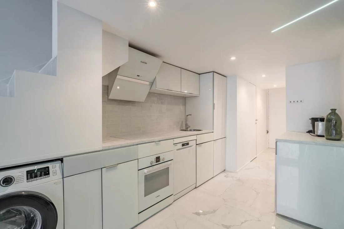 Apartment in Montorgueil-Saint Denis, Paris 2e Arrondissement, Paris 5 - 18911102
