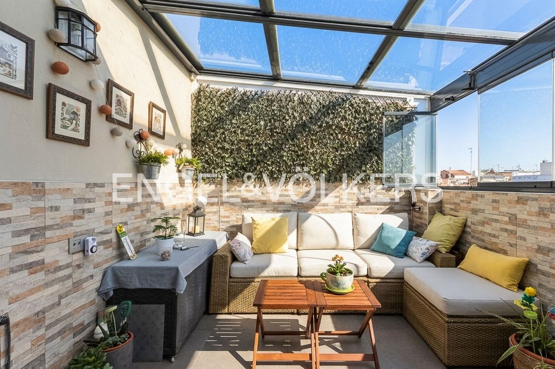 Penthouse in Extramurs, Valencia, Spain 2 - 18911311