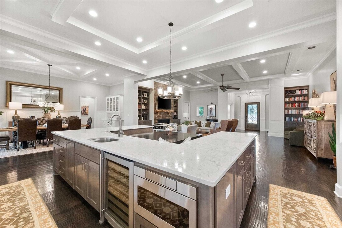 House in Burleson, Texas, United States 4 - 18921479