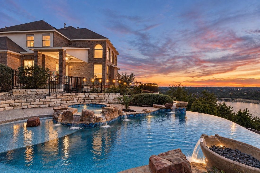 House in Spicewood, Texas, United States 1 - 18912879