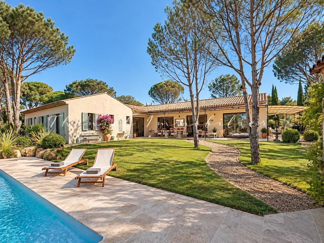 Casa en Grimaud, Provenza-Alpes-Costa Azul, Francia 1 - 18911154