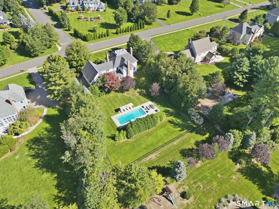 House in Glastonbury, Connecticut, United States 2 - 18914014