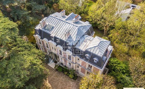 Villa in Vieux Croissy, Croissy-sur-Seine, France 1