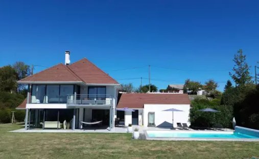 House in Burgaronne, Nouvelle-Aquitaine, France 1