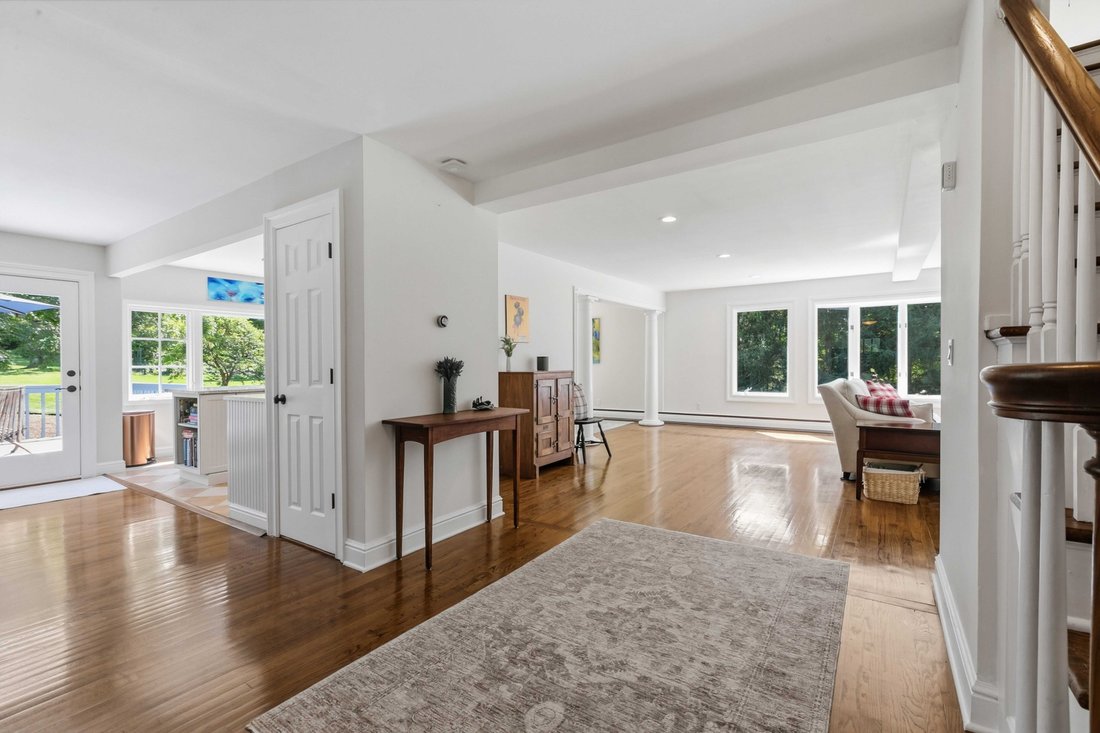 House in Yorktown Heights, New York, United States 3 - 18921492