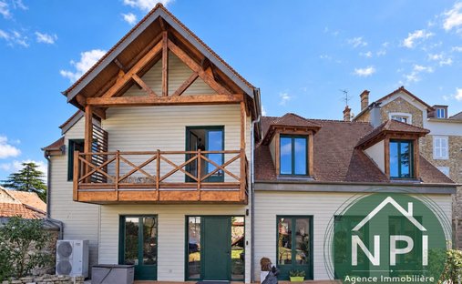 House in Centre Nord, Vaux-le-Penil, France 1