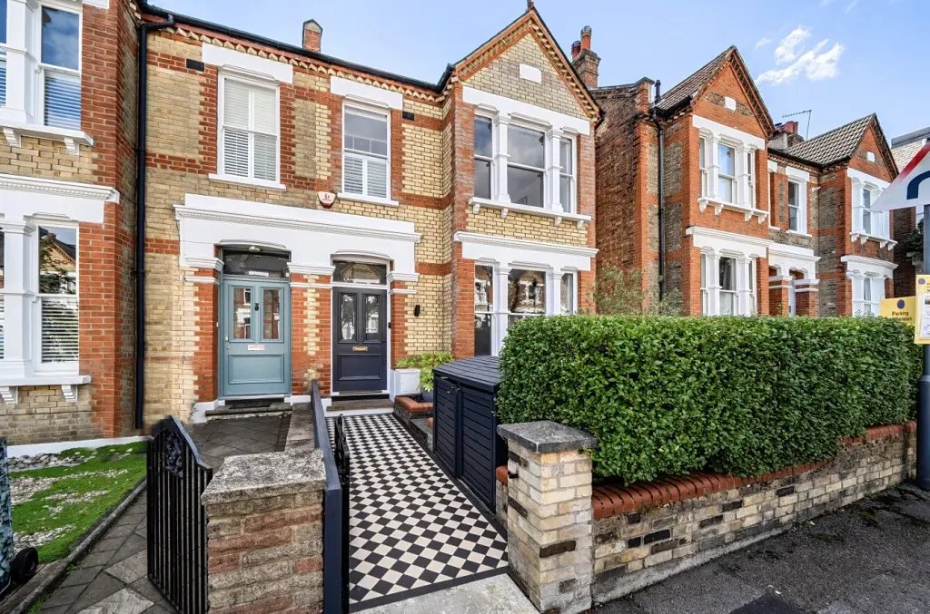 House in Holly Village, Haringey, England 2 - 18905867