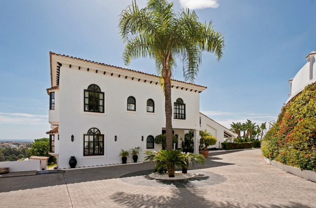 Villa in Marbella, Andalusia, Spain 3 - 18914098