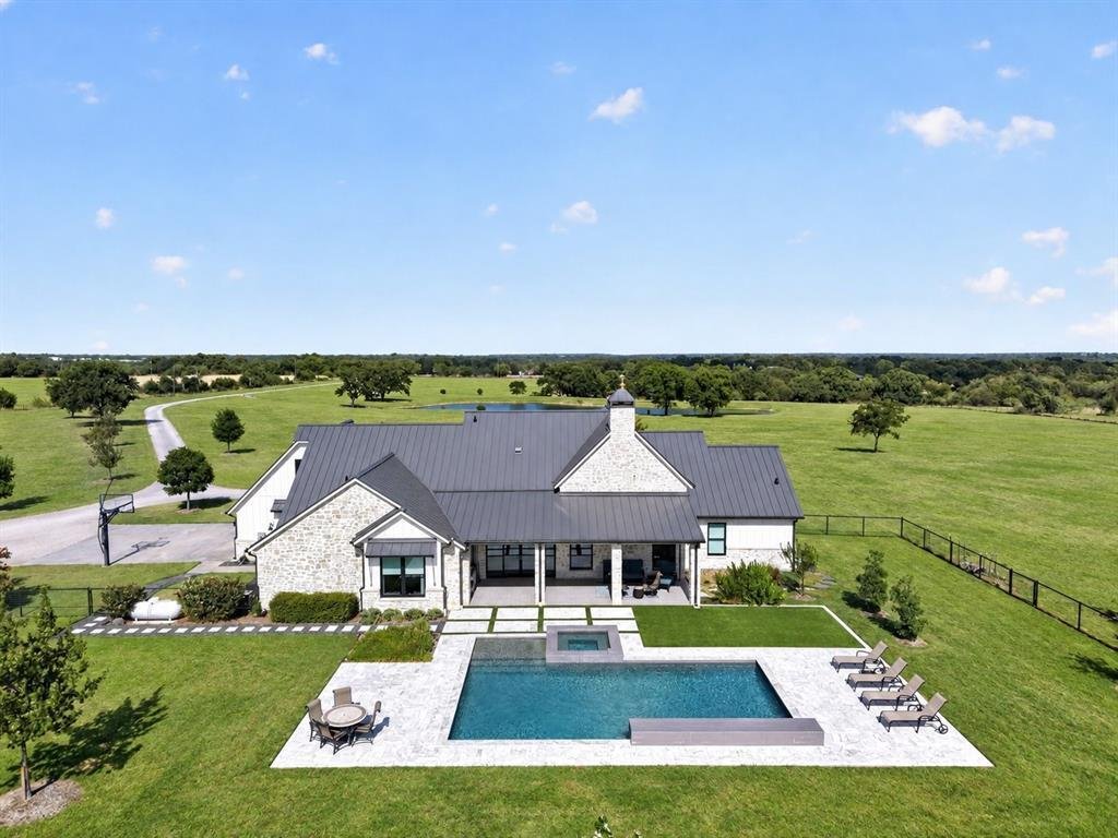 House in Grandview, Texas, United States 4 - 18910542