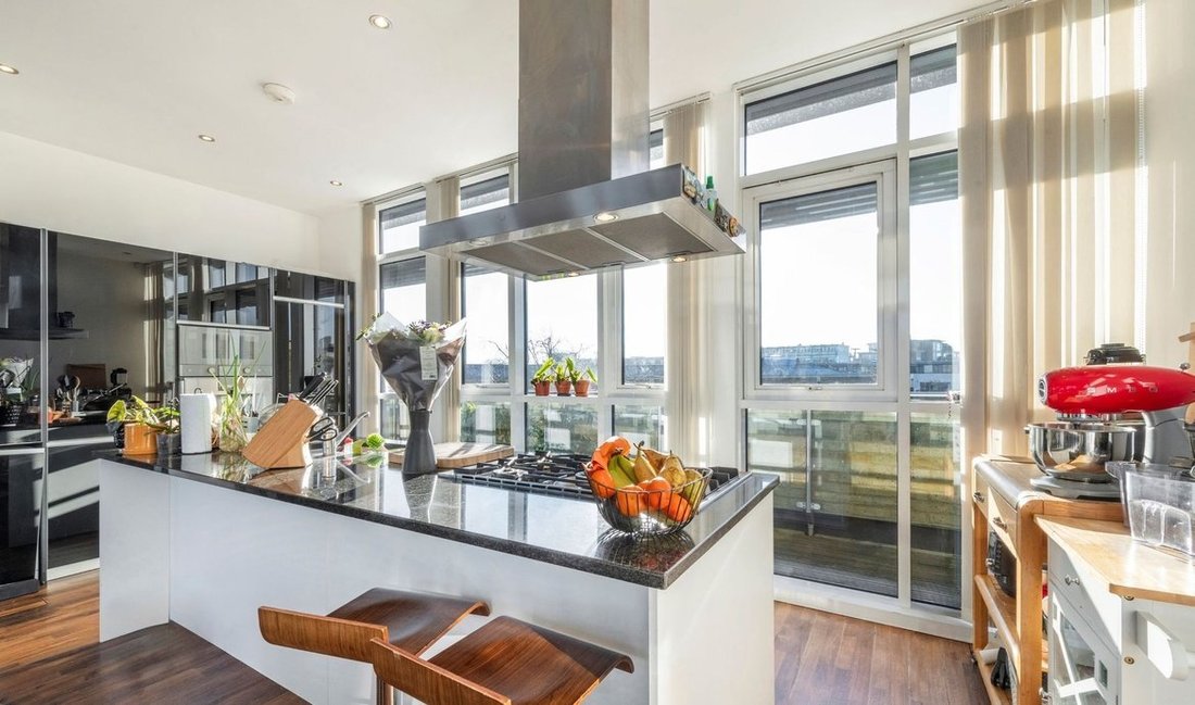 Penthouse in Borough, Southwark, England 2 - 18917095