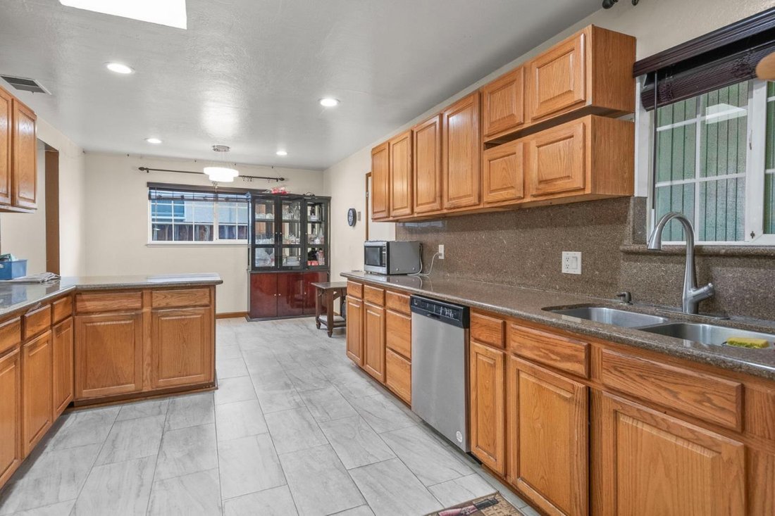 House in Union City, California, United States 5 - 18909478