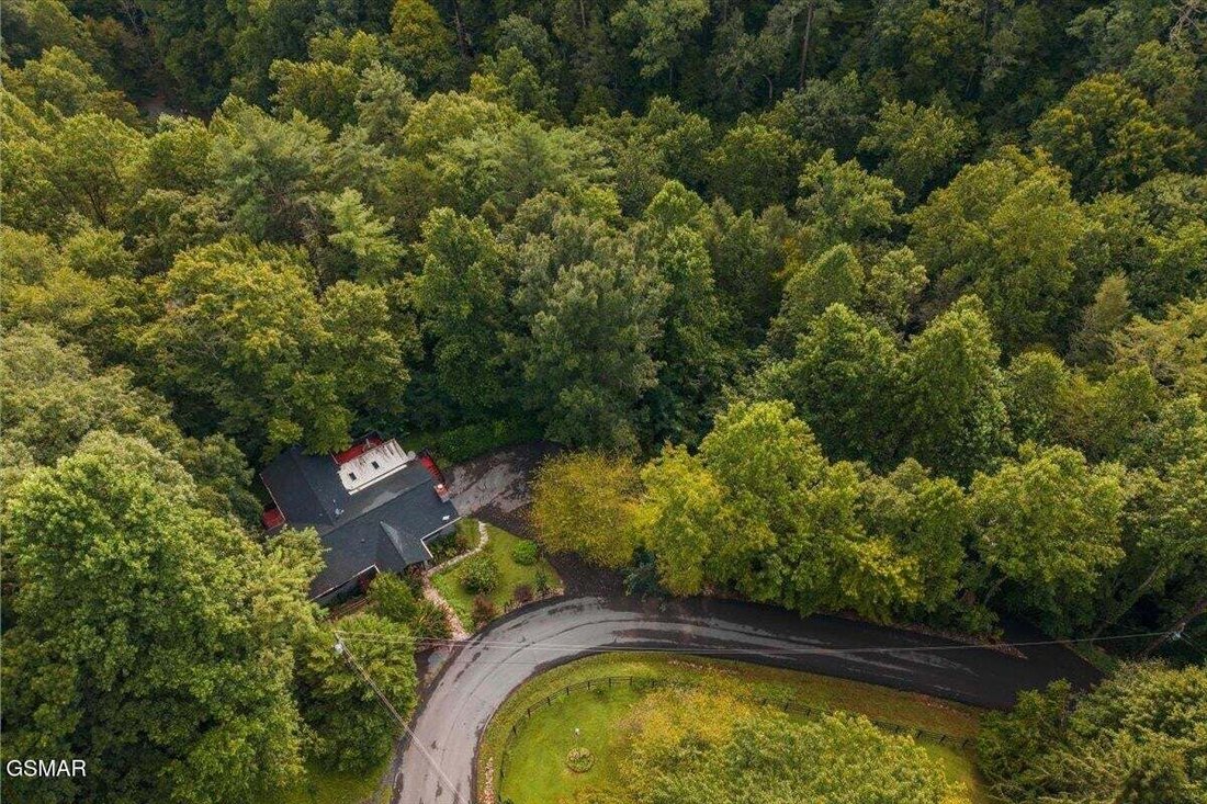 House in Sevierville, Tennessee, United States 2 - 18909366