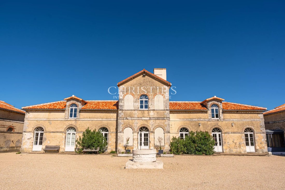 House in Benon, Nouvelle-Aquitaine, France 3 - 18911189