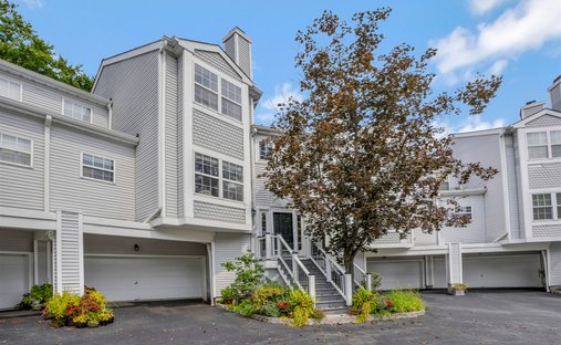 Townhouse in Hanover, New Jersey, United States 1
