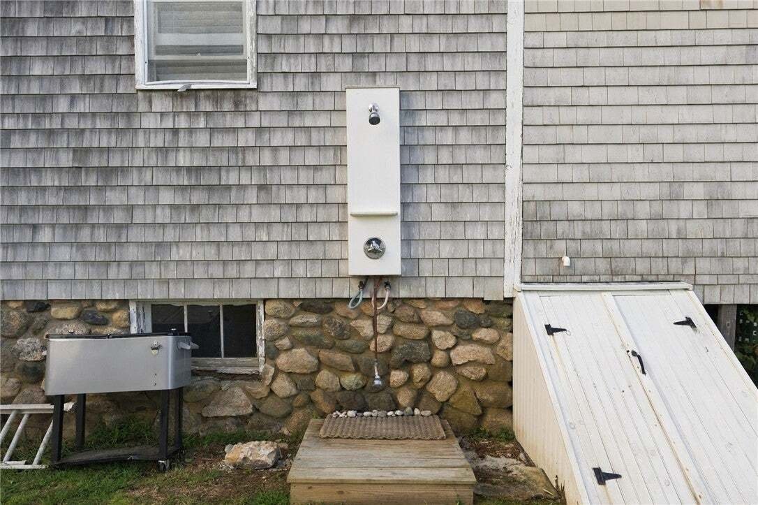 House in Westerly, Rhode Island, United States 3 - 18908678