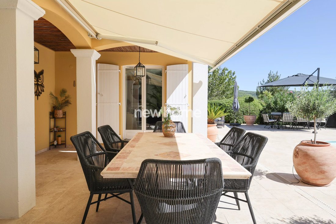 Villa in Salernes, Provence-Alpes-Côte d'Azur, France 4 - 11280676