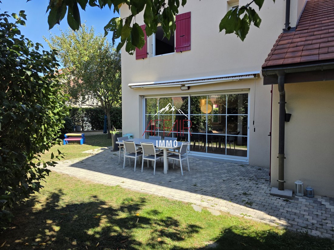 Casa a Beaumont, Auvergne-Rodano-Alpi, Francia 1 - 18911230