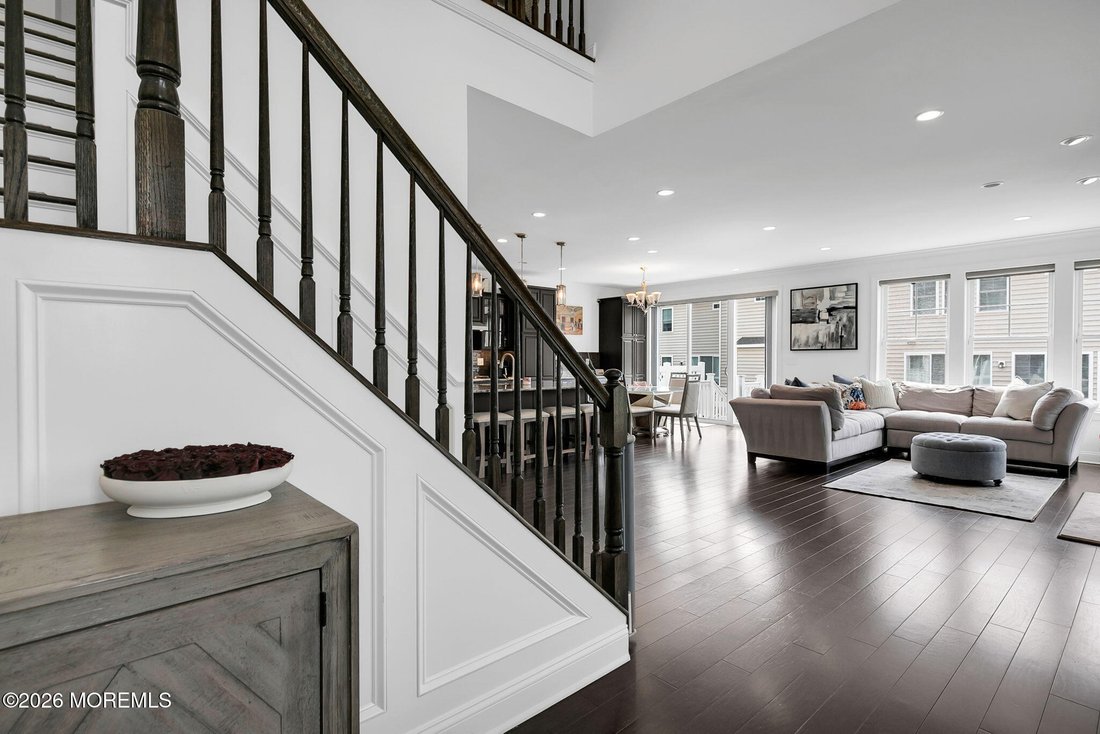 Condo in Lincroft, New Jersey, United States 4 - 18917479