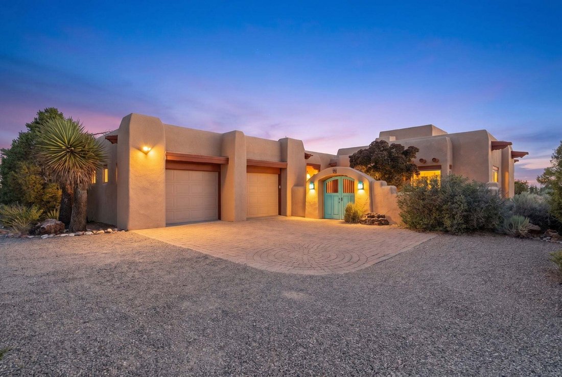 House in Placitas, New Mexico, United States 1 - 18905435