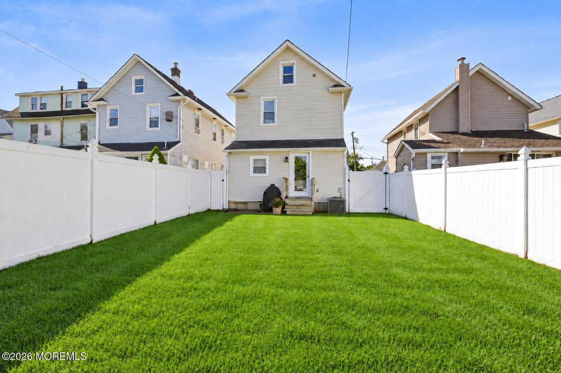 House in Bradley Beach, New Jersey, United States 5 - 18908751