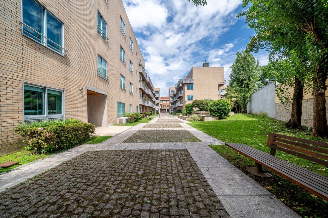 Apartment in Cedofeita, Santo Ildefonso, Se, Miragaia, Sao Nicolau e Vitoria, Porto District, Portugal 3 - 18920899