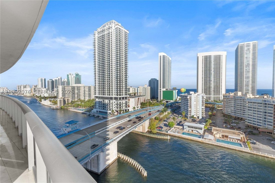 Condo in Hallandale Beach, Florida, United States 3 - 18909708