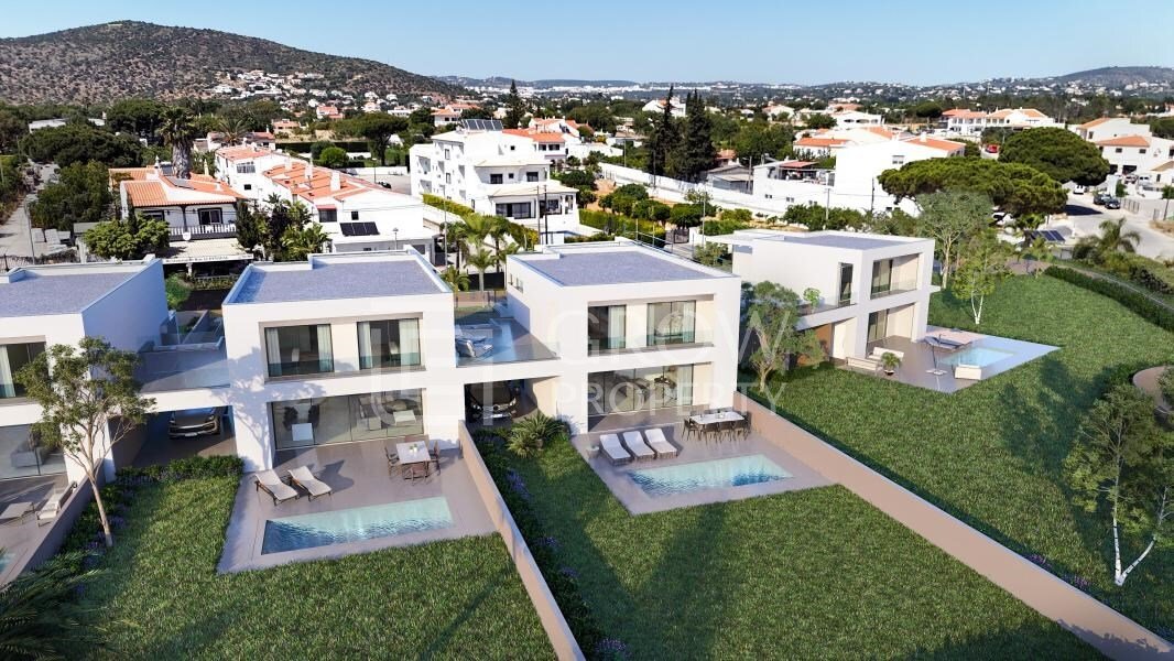 House in Quarteira, Algarve, Portugal 3 - 18907879