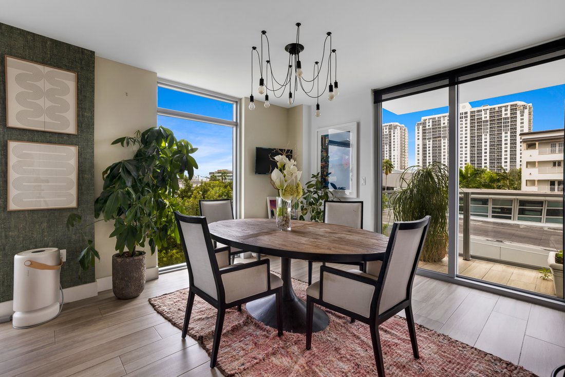 Condo in Miami Beach, Florida, United States 3 - 18913419