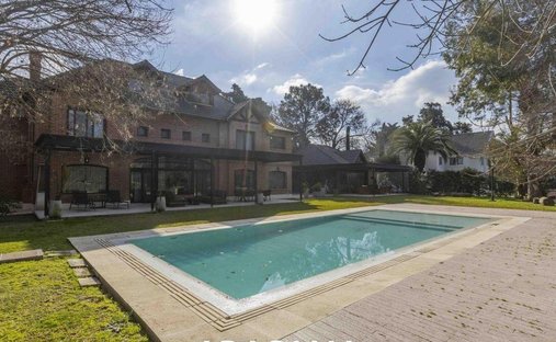 House in Esteban Echeverría, Buenos Aires Province, Argentina 1