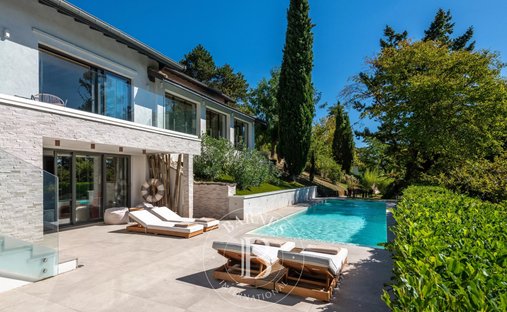 House in Limonest, Auvergne-Rhône-Alpes, France 1