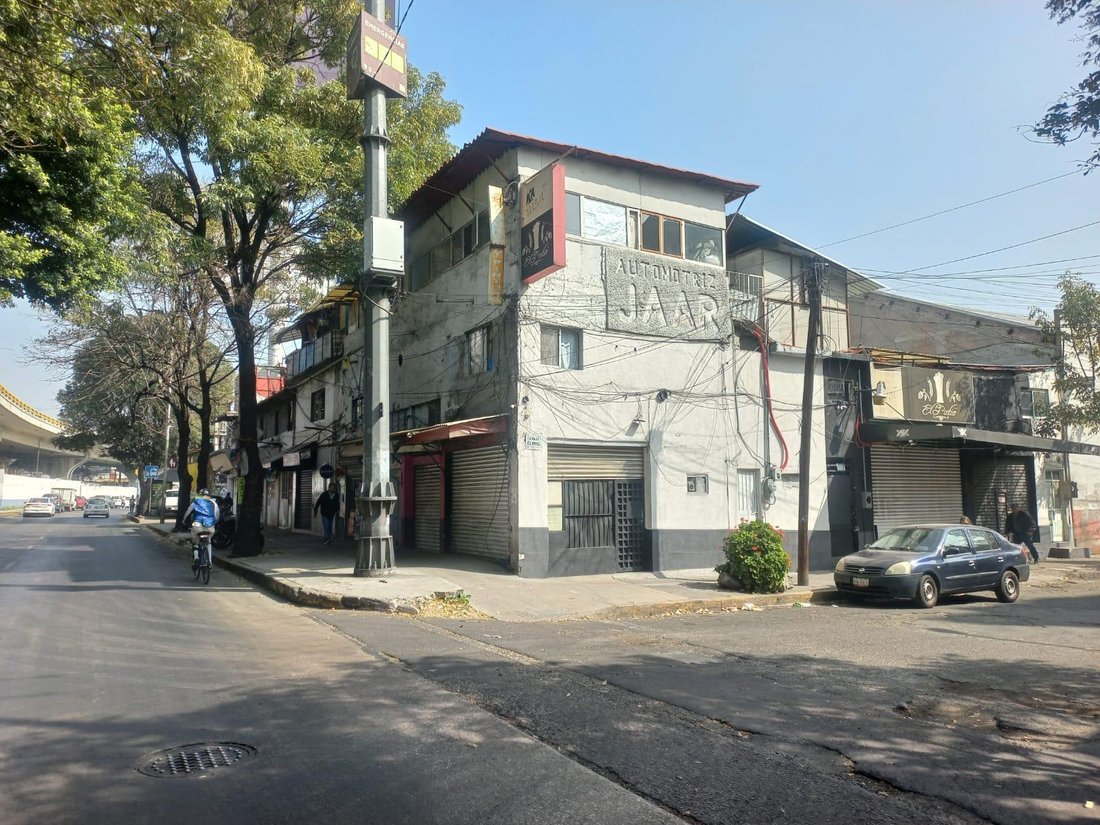 Land in Mexico City, Mexico City, Mexico 1 - 18907066