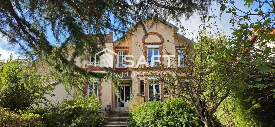 House in La Faiencerie-Le Clos Saint Cyr, Bourg-la-Reine, France 2 - 18919440